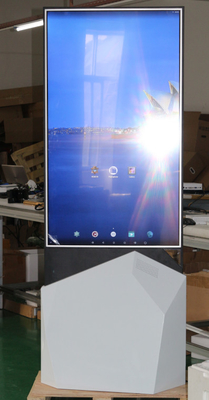 OLED डिजिटल साइनेज कियोस्क