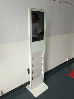 फ़्लोर स्टैंडिंग डिजिटल सिग्नलिंग कियोस्क 21.5-65 इंच 1920x1080 रिज़ॉल्यूशन