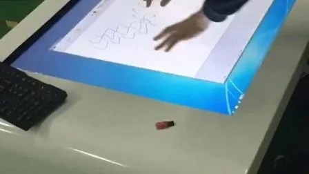 21.5 इंच शेल्फ के साथ Android कियोस्क 1920x1080 रेज़ोल्यूशन