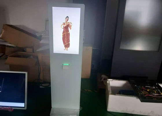 ब्लैक कलर 32 इंच टच स्क्रीन कियोस्क 10 पॉइंट टच के साथ 400cd / m2 प्रिंटर के साथ